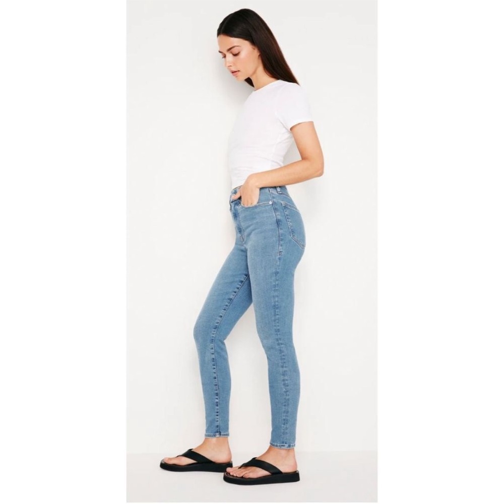 Good American Sky Blue Skinny Jeans